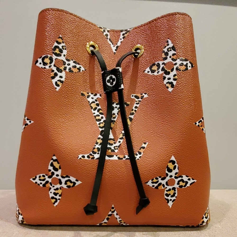 Louis Vuitton 2019 Jungle Collection Neonoe